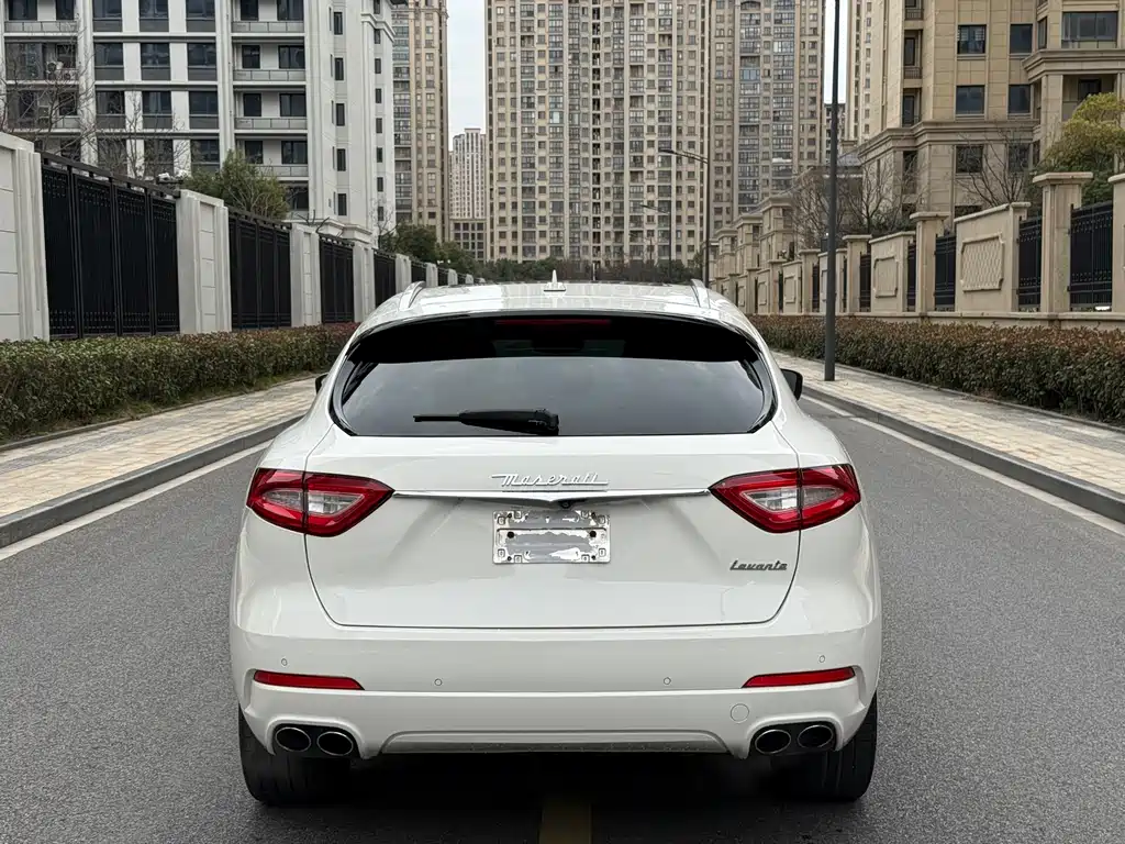 MASERATI LEVANTE
