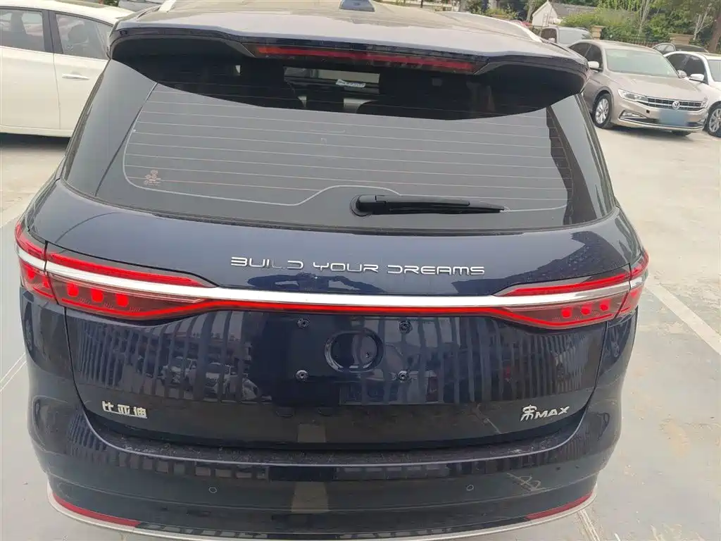 BYD Song MAX MAX 2021 1.5T AT Luxury 6 мест