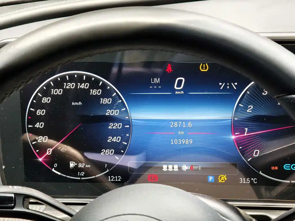 Mercedes-Benz C-Class — миниатюра 6