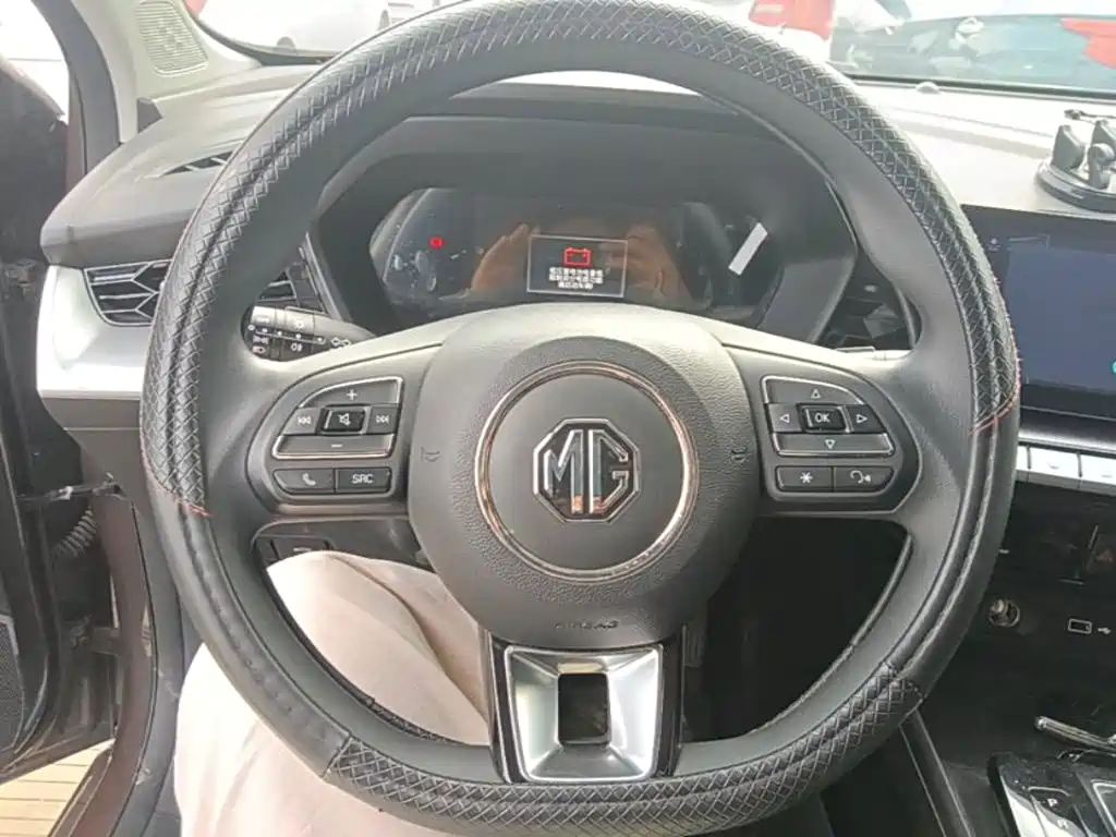 MG MG5 — миниатюра 11