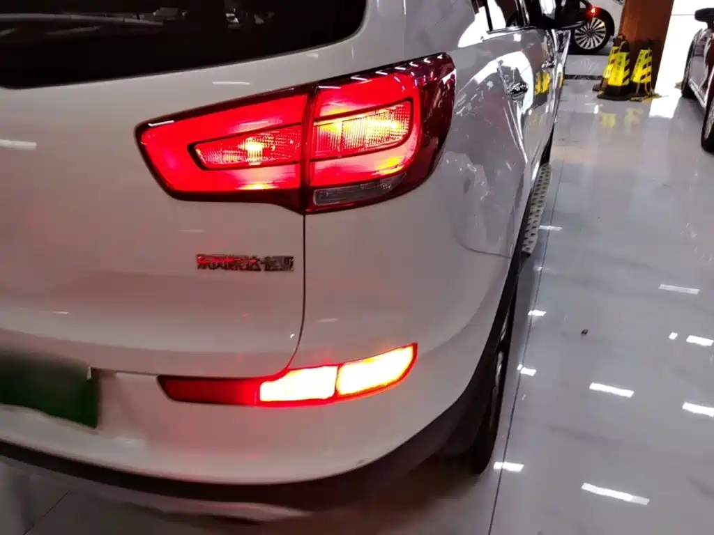 Kia Sportage — миниатюра 8