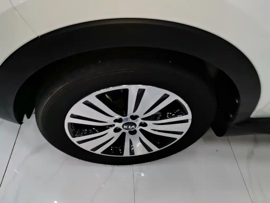Kia Sportage — миниатюра 23