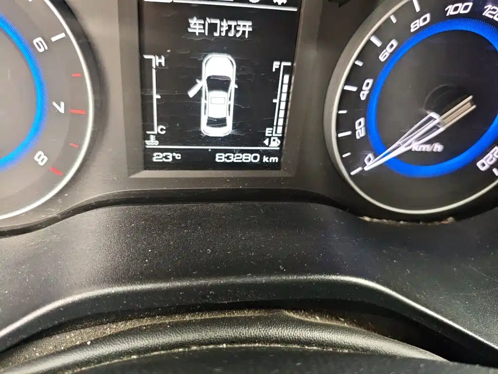 Changan Eado DT — миниатюра 5