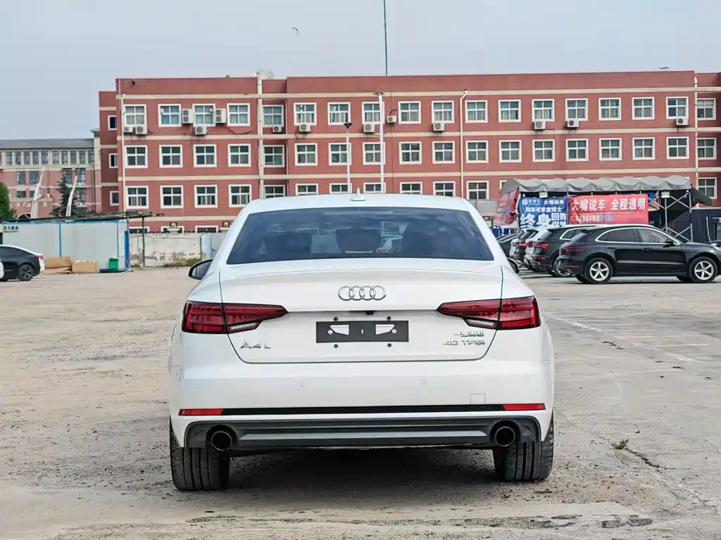 Audi A4L — миниатюра 8