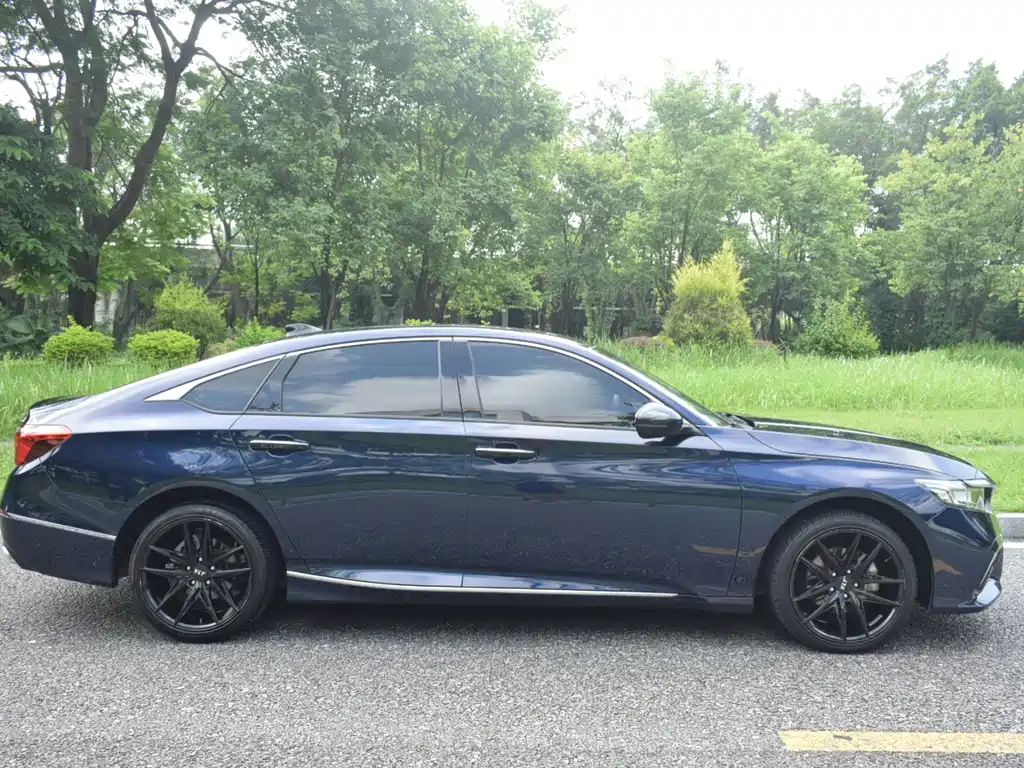 Honda Inspire — миниатюра 7