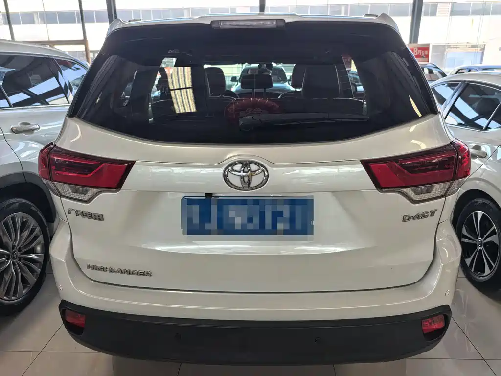 Toyota Highlander — миниатюра 6