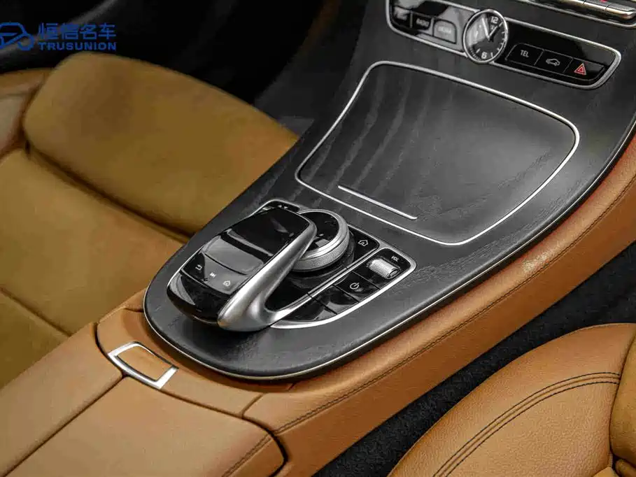 Mercedes-Benz E-Class — миниатюра 19