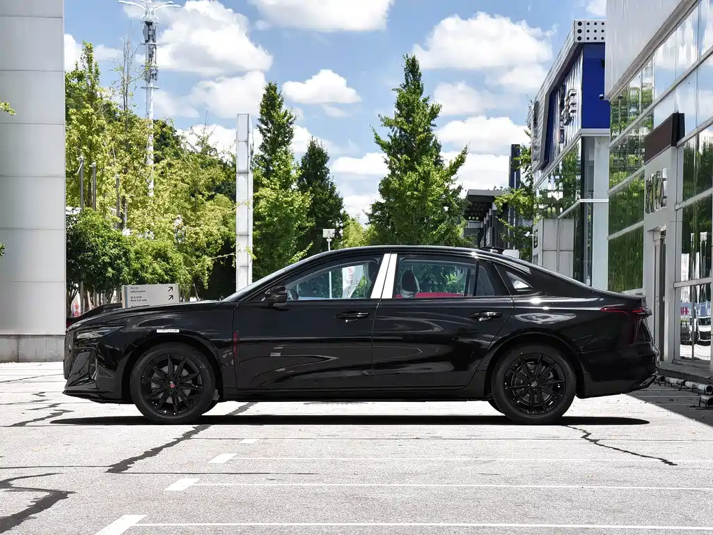 Hongqi Hongqi H5 — миниатюра 7
