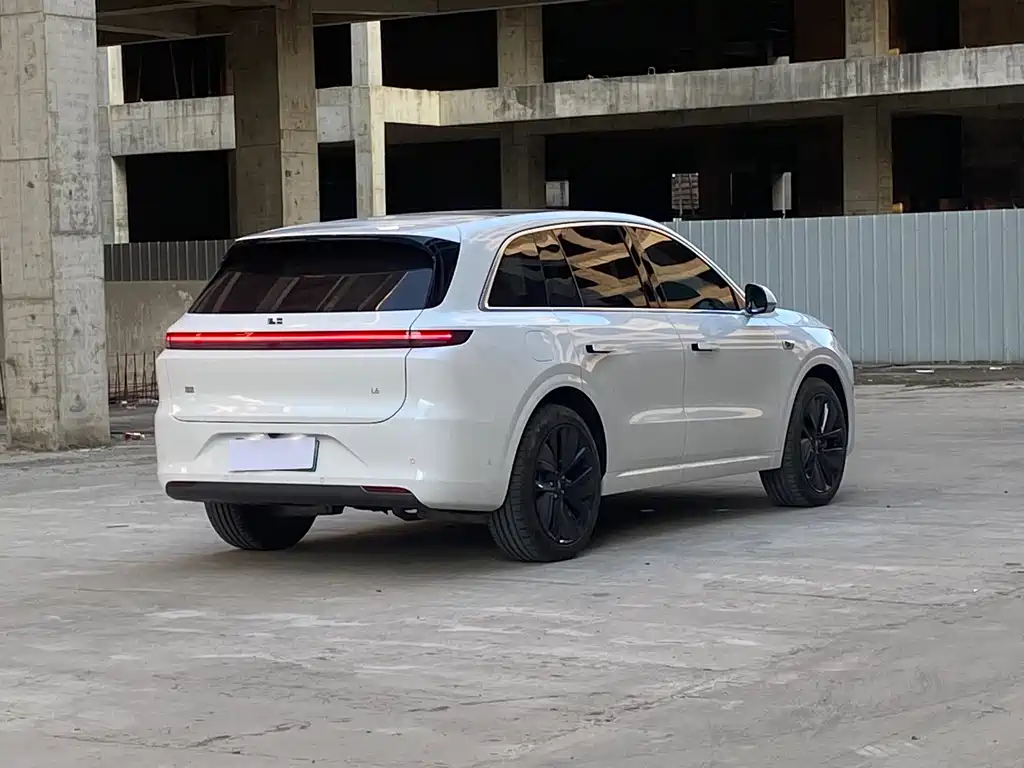 Li Auto L6 2024 Pro