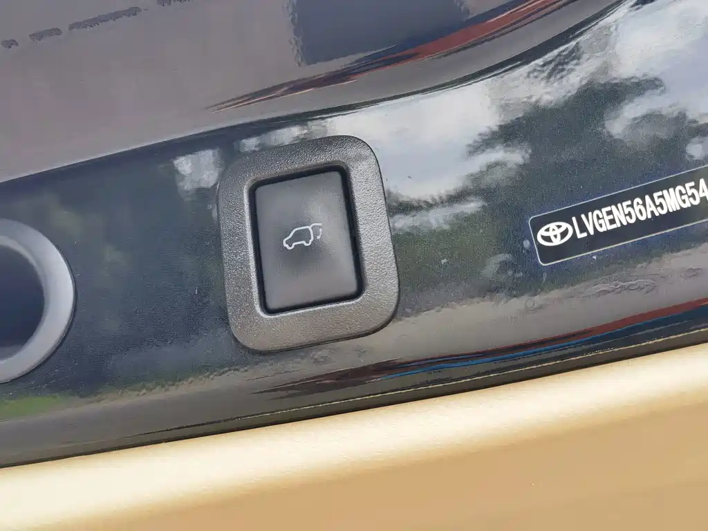Toyota Highlander — миниатюра 28