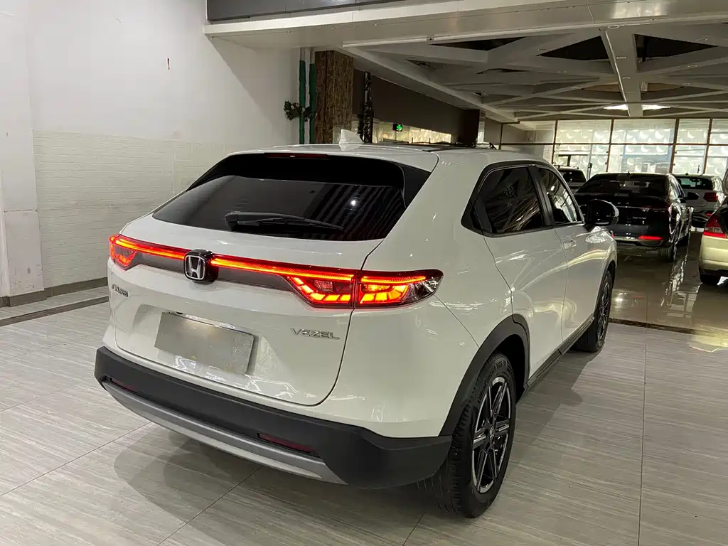 Honda Vezel 2023 1.5L CVT