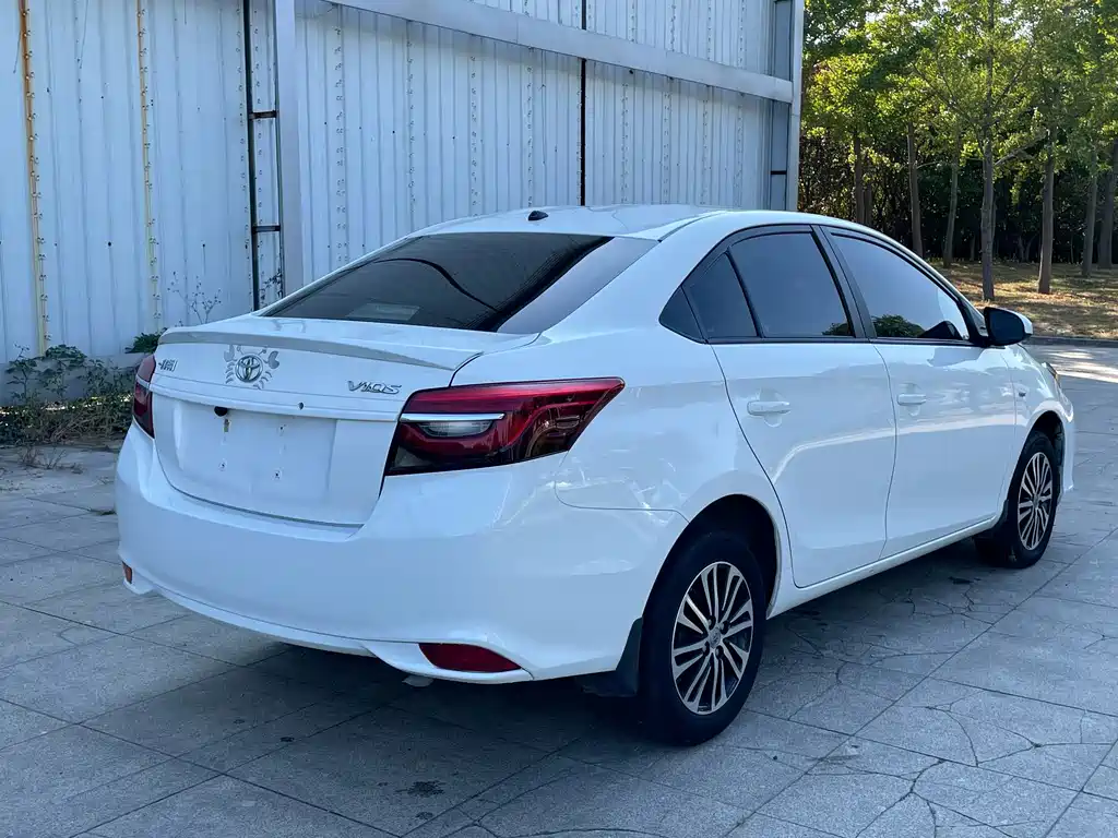 Toyota Vios — миниатюра 6
