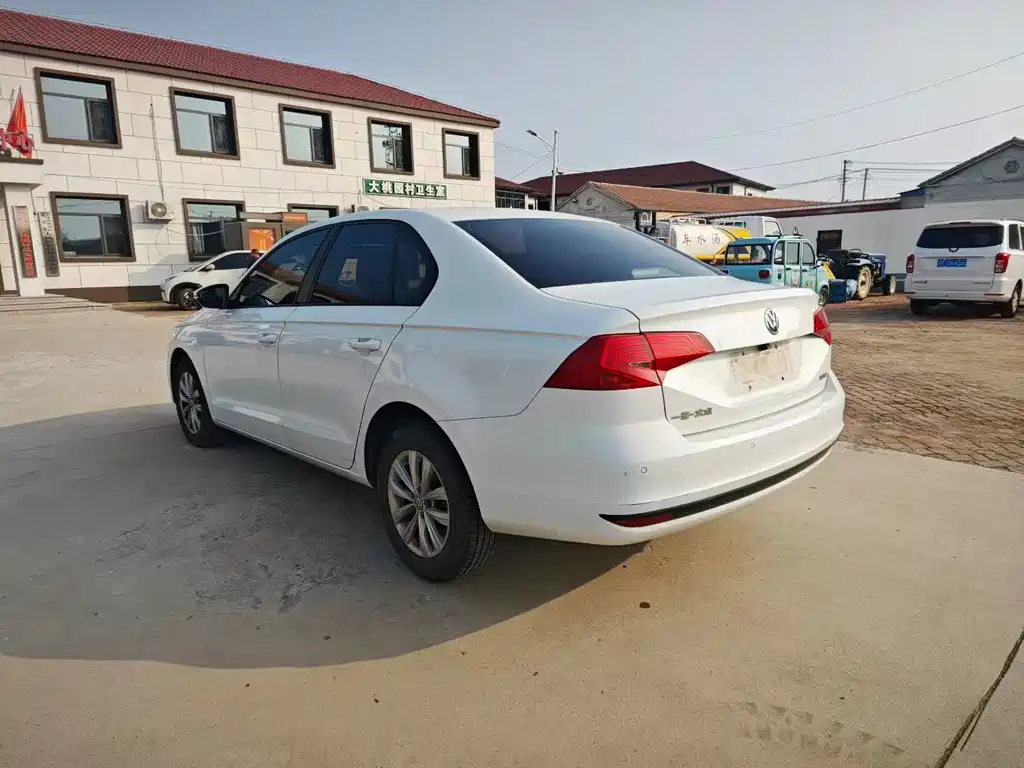 Volkswagen Bora — миниатюра 6
