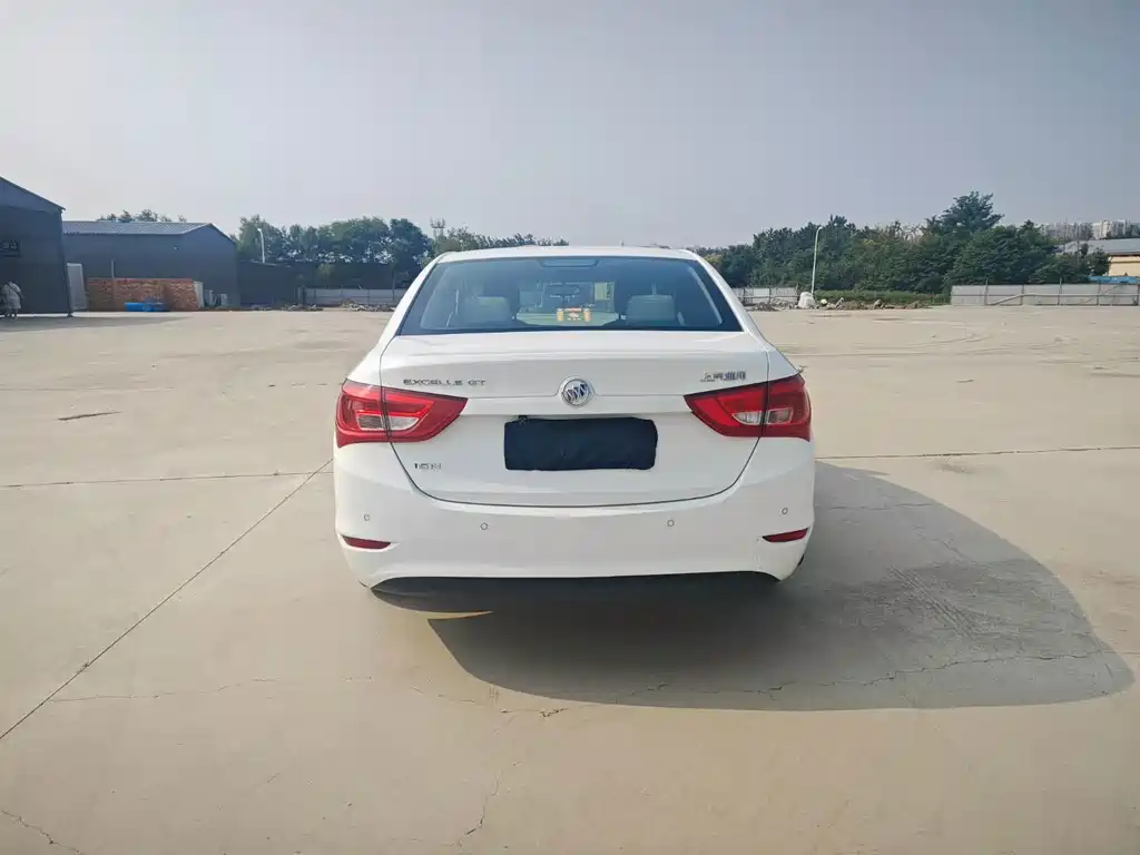 Buick Excelle — миниатюра 4