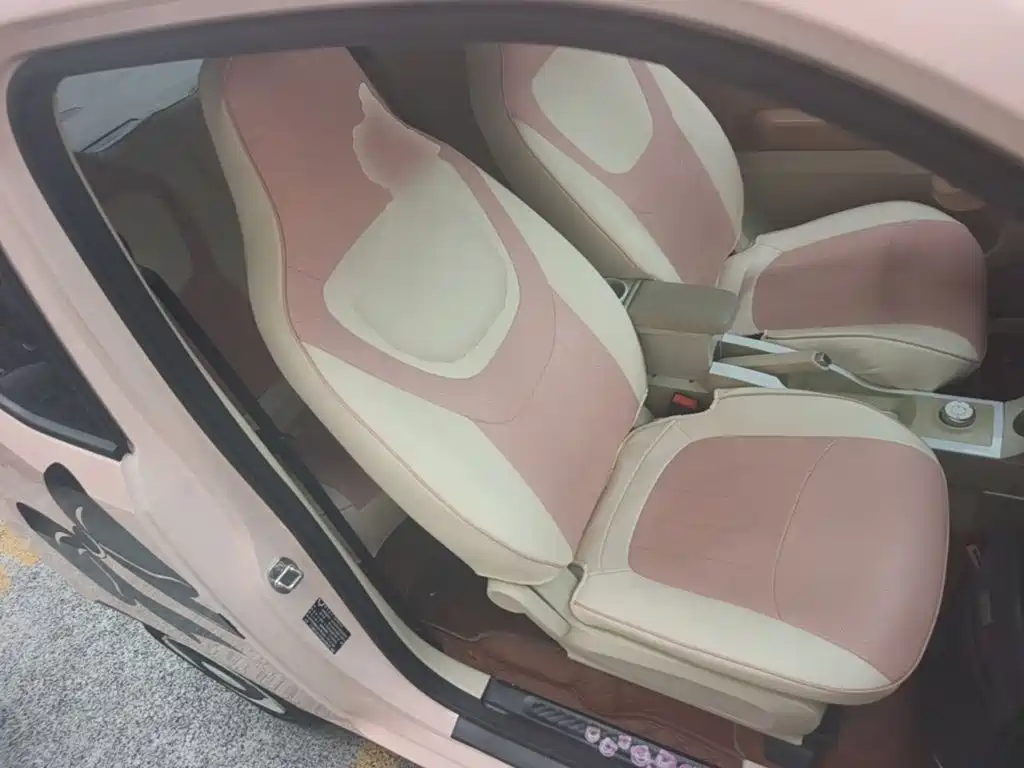 Wuling MINIEV — миниатюра 25