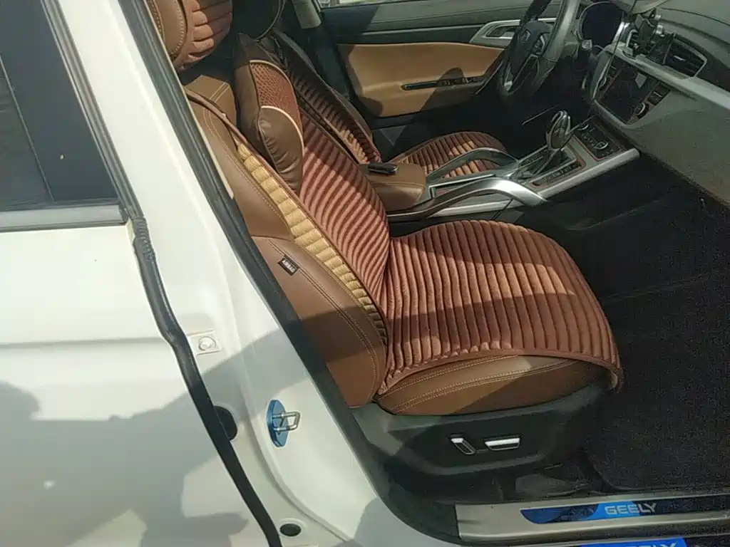 Geely Boyue — миниатюра 25