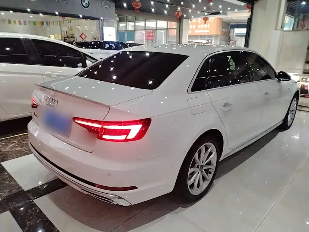 Audi A4L — миниатюра 6
