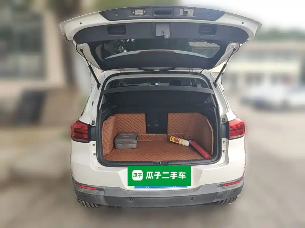 Volkswagen Tiguan — миниатюра 24