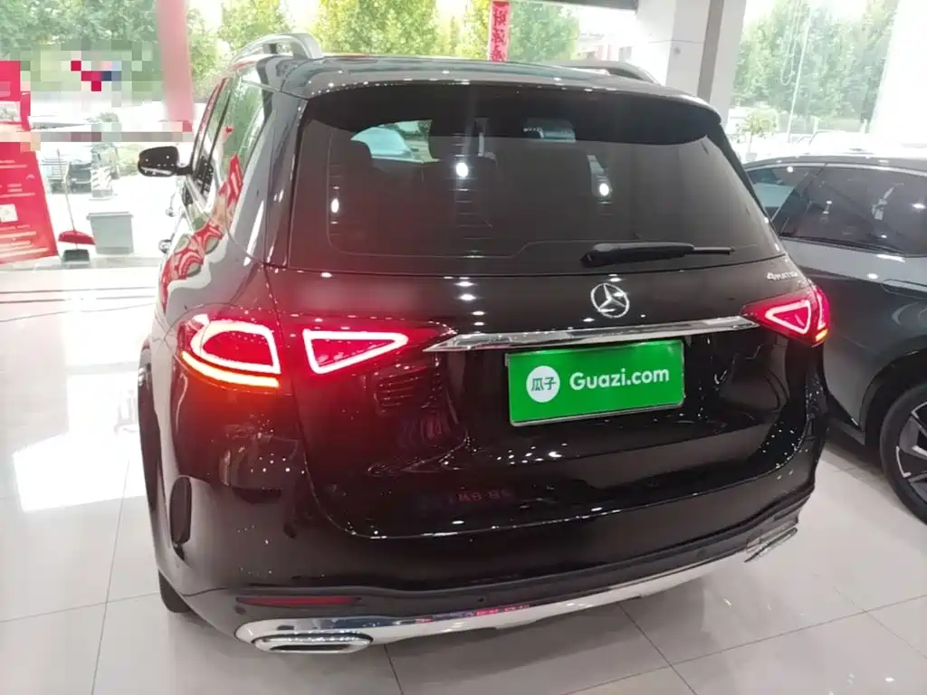 Mercedes-Benz GLE (Import) — миниатюра 6