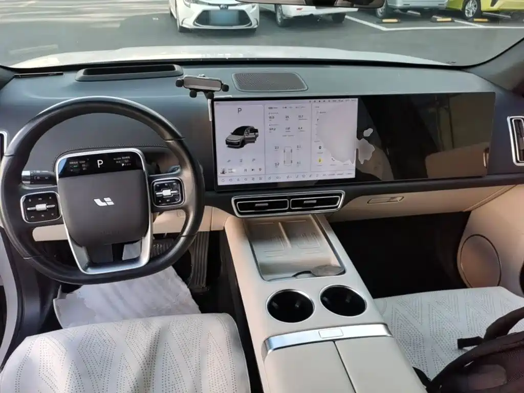Li Auto Li L6 — миниатюра 10