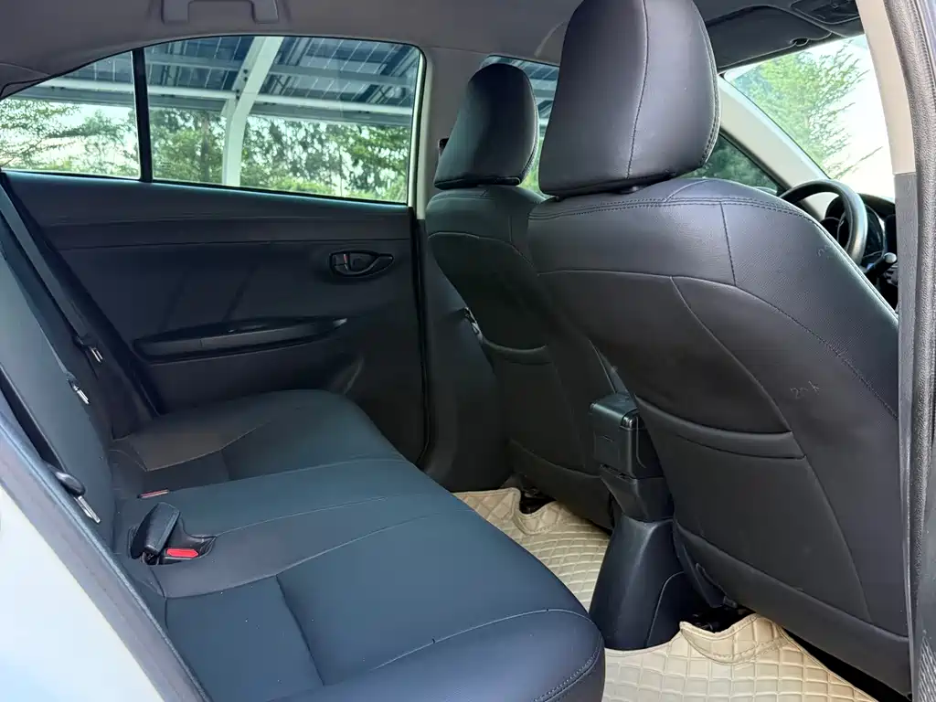 Toyota Vios — миниатюра 10