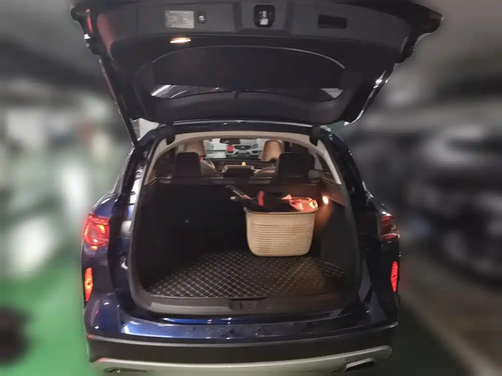 Infiniti QX50 2018 2.0T