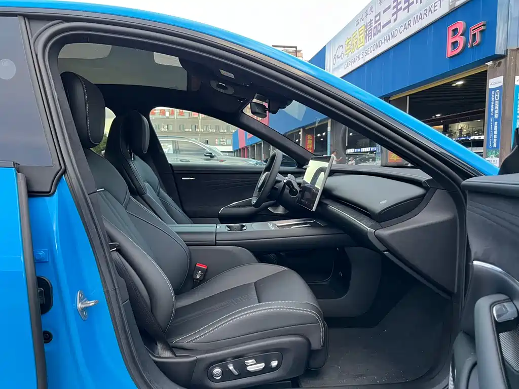 Xiaomi SU7 2026 Pro