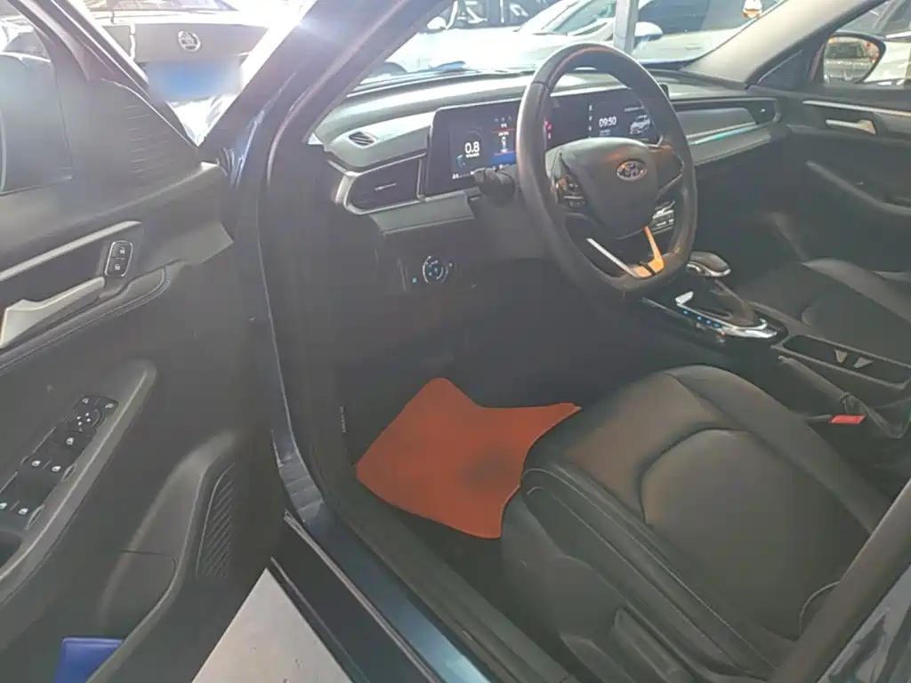 Ford Escort — миниатюра 16