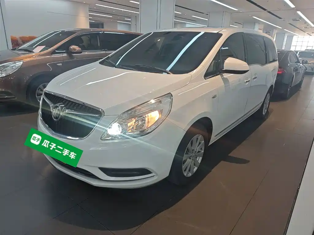 Buick GL8 2017
