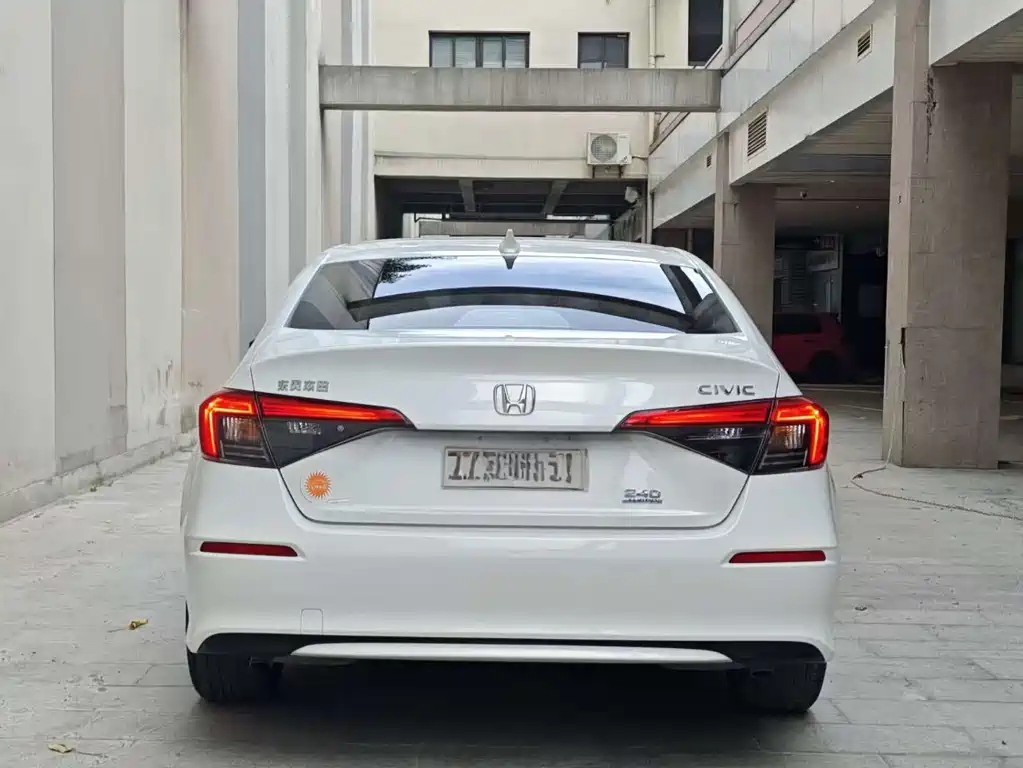 Honda Civic 2023 240TURBO CVT