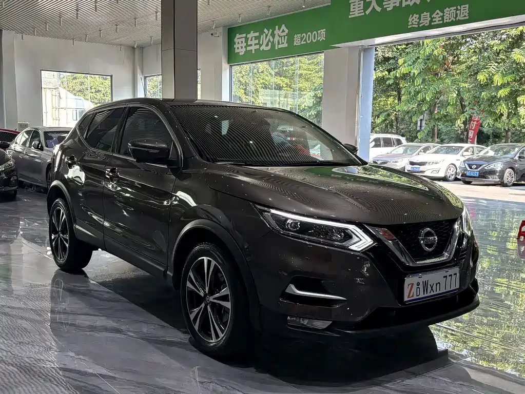 Nissan Qashqai — миниатюра 3