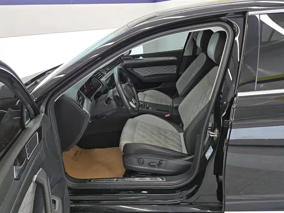 Volkswagen Magotan 2023 200 330TSI DSG Lead