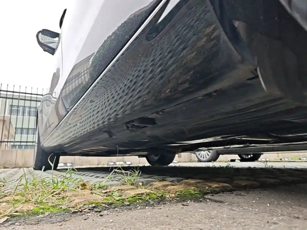 Mercedes-Benz E-Class — миниатюра 22