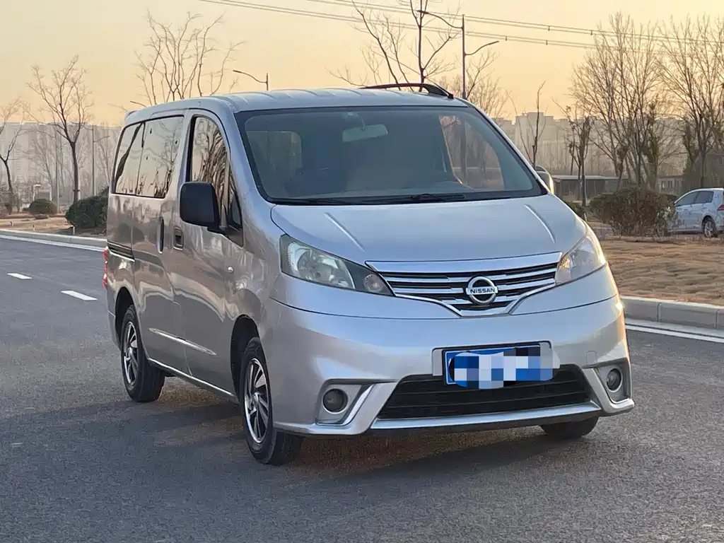 Nissan NV200 2018