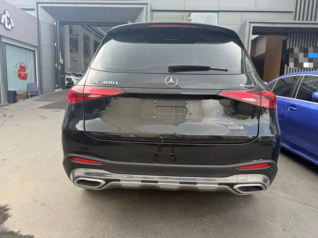 Mercedes-Benz GLC 2023 GLC 300 L 4MATIC 7 мест