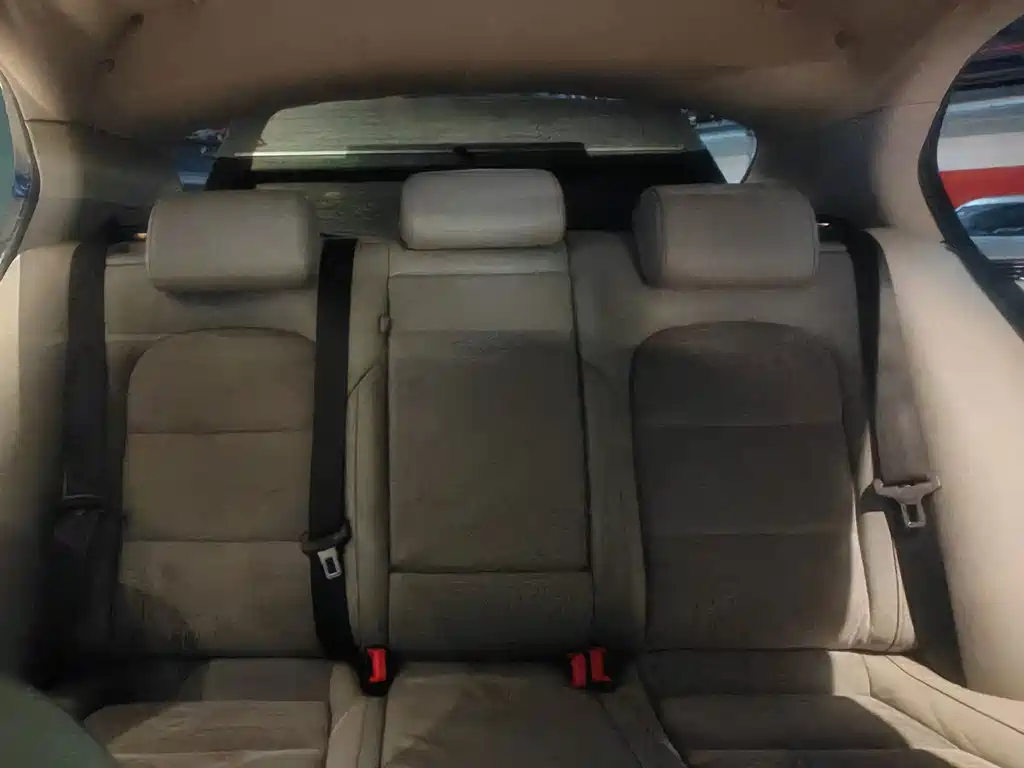 Skoda Superb — миниатюра 16