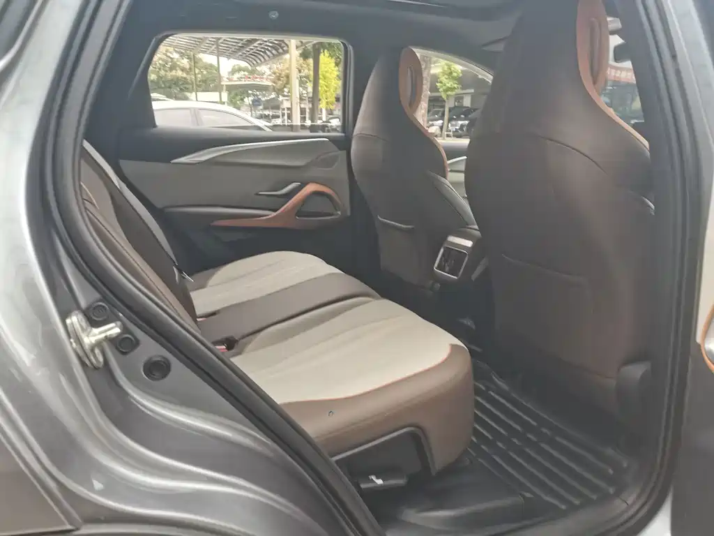 BYD Song Pro DM-i 2023 — фото 5