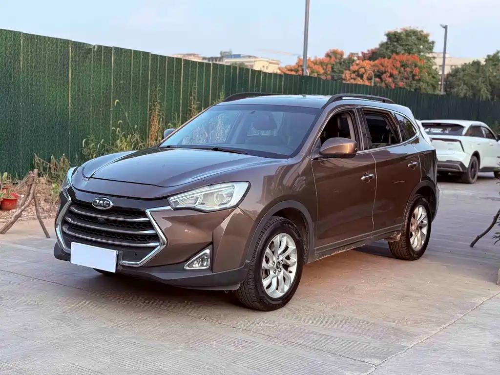 JAC Refine S7