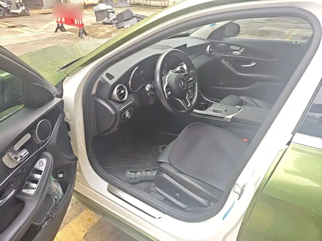 Mercedes-Benz C-Class (Import) — миниатюра 16