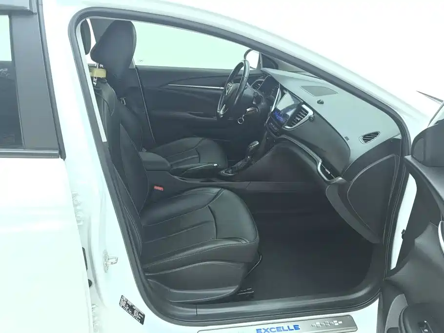Buick Excelle — миниатюра 8