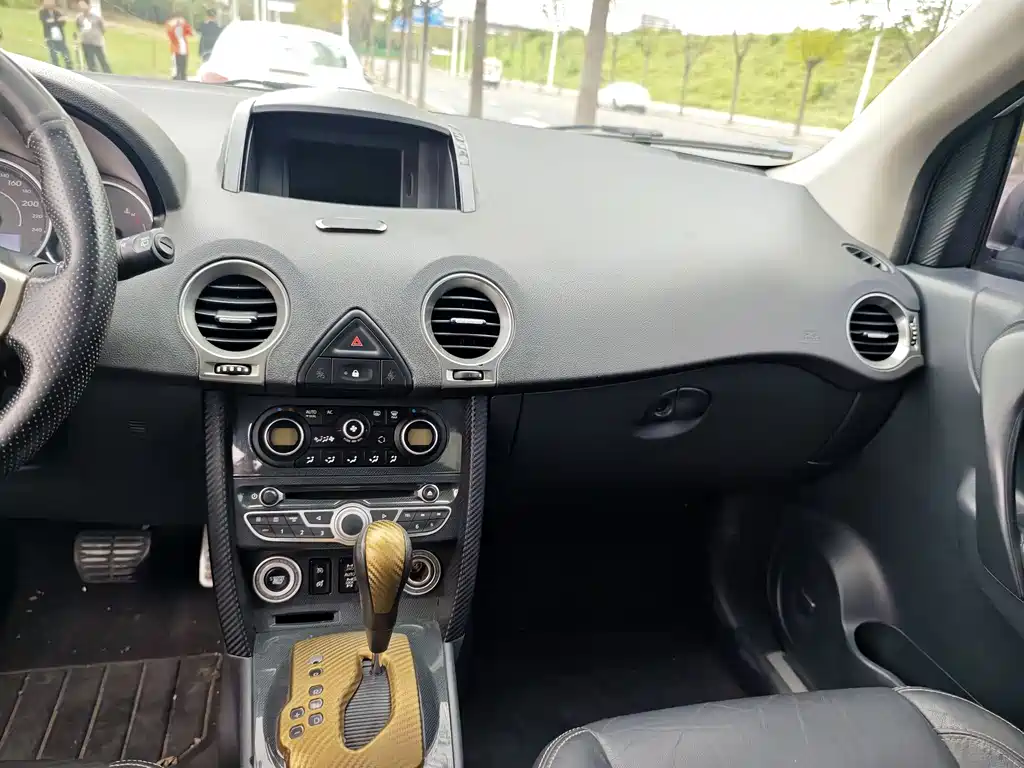 Renault Koleos 2012 2.5L Luxury