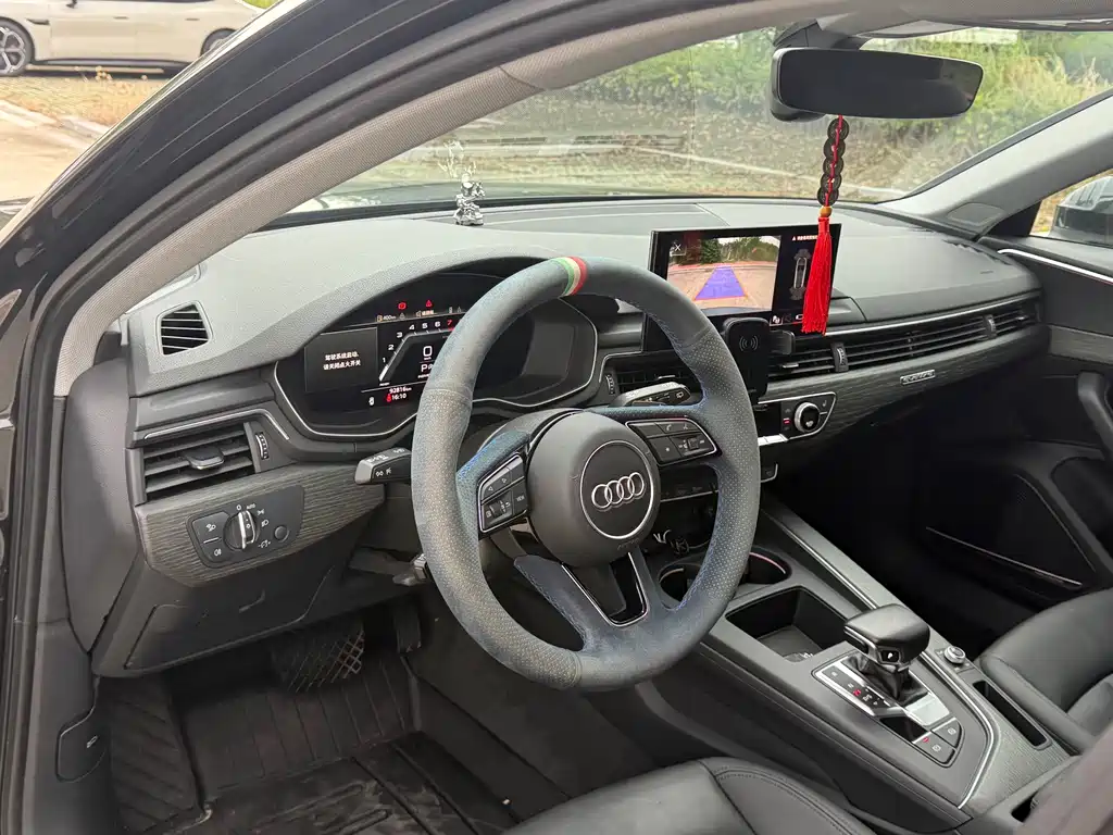 Audi A4 (Import) — миниатюра 11