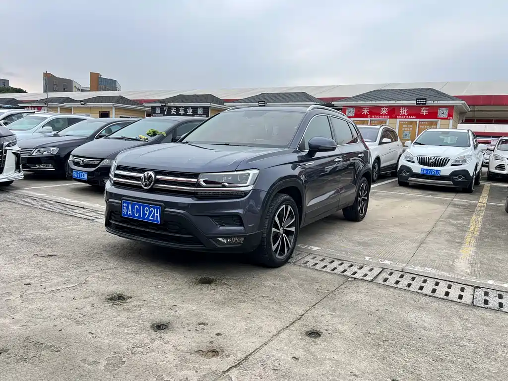 Volkswagen Tharu — миниатюра 3