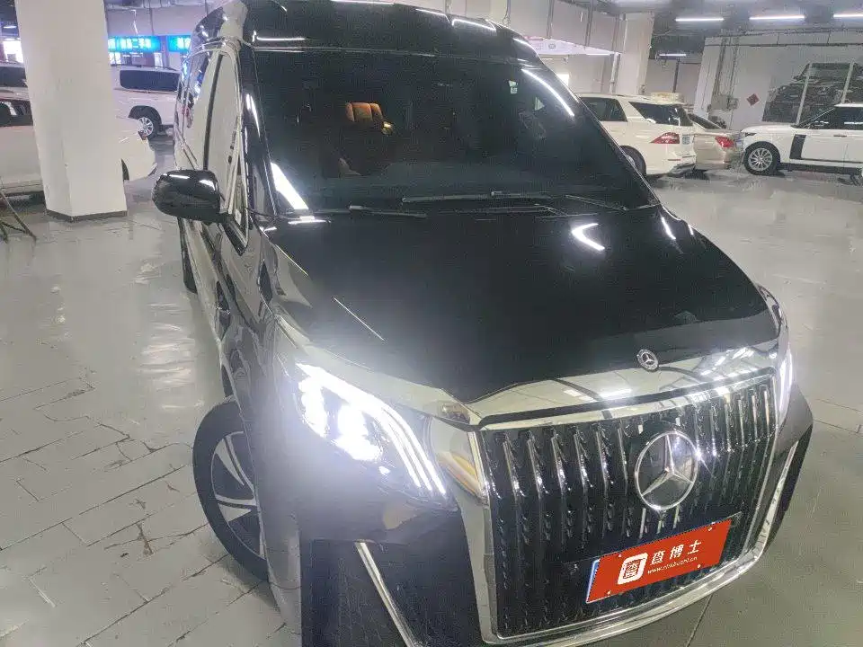 Mercedes-Benz Vito 2024 2.0T 7 мест