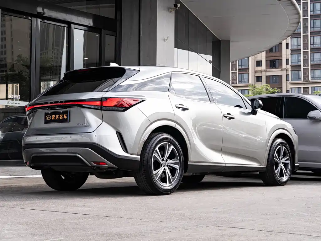 Lexus RX — миниатюра 3