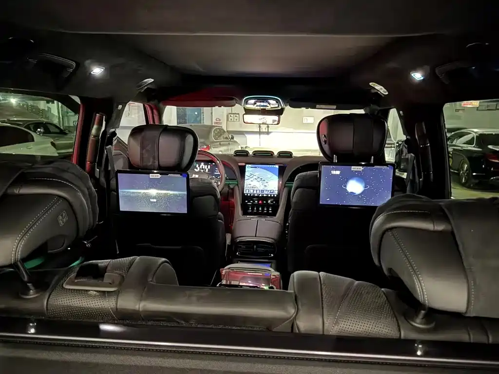 Yangwang U8 2023 Luxury