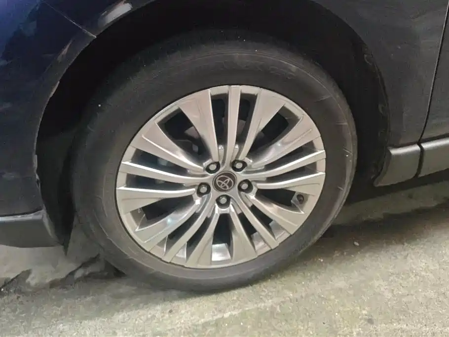 Toyota Harrier 2022 2.0L CVT Premium