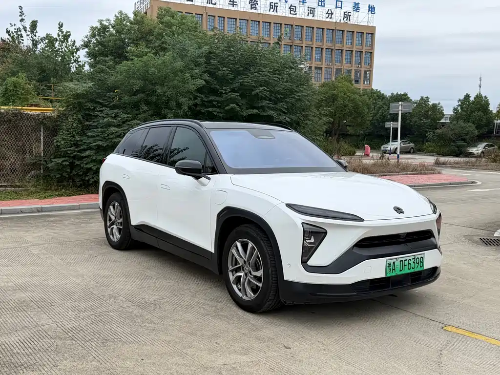 NIO ES6 — миниатюра 3