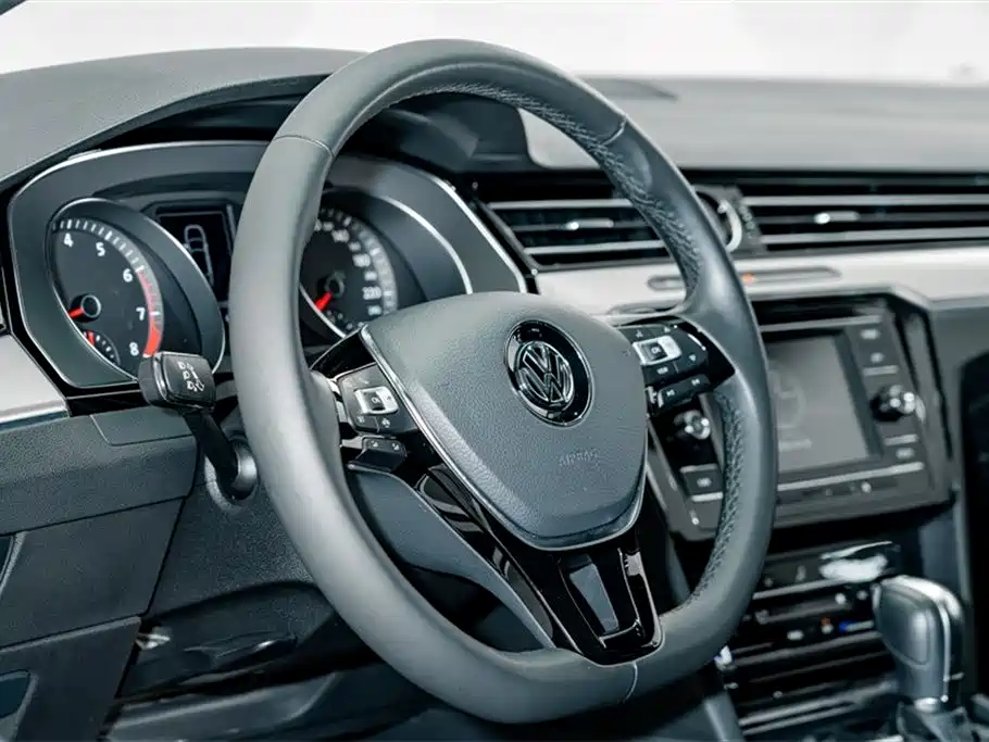Volkswagen FAW - Passat CC CC 2020 330TSI VI
