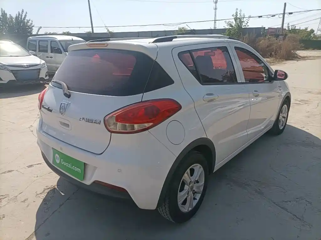 Baojun 310 — миниатюра 7